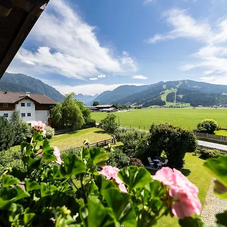 Kreuzer בית הארחה